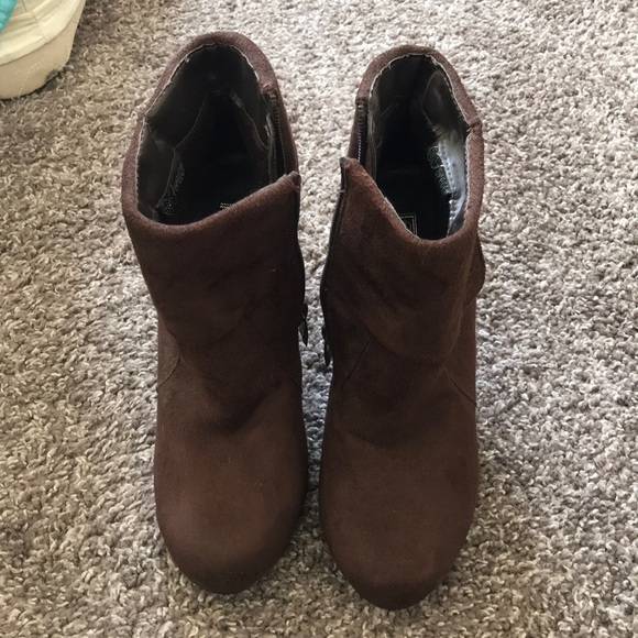 Hoodies - Picture 1 of 2